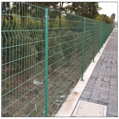 雙邊絲護(hù)欄網(wǎng)的詳細(xì)介紹